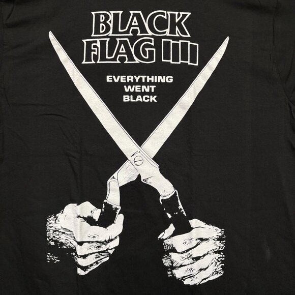 Black Flag Everything Went Black Punk Rock Band T-Shirt Size Extra Large - Picture 2 of 5